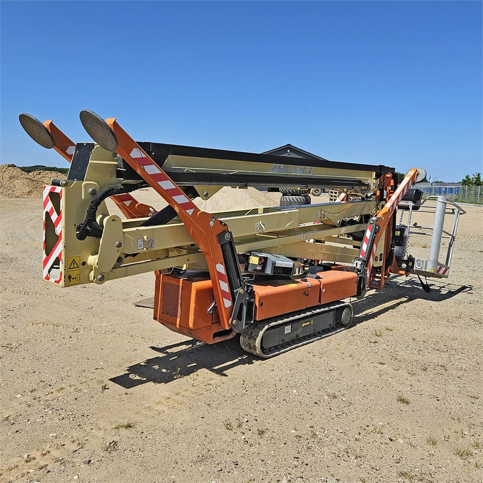 JLG X 23 J - Вишка тип паяк: снимка 1 JLG X 23 J - Вишка тип паяк: снимка 1