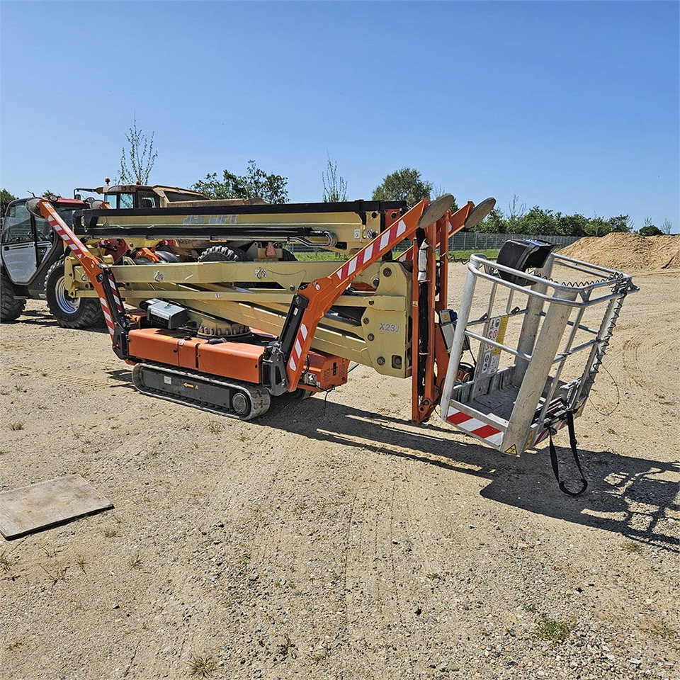 JLG X 23 J - Вишка тип паяк: снимка 3 JLG X 23 J - Вишка тип паяк: снимка 3