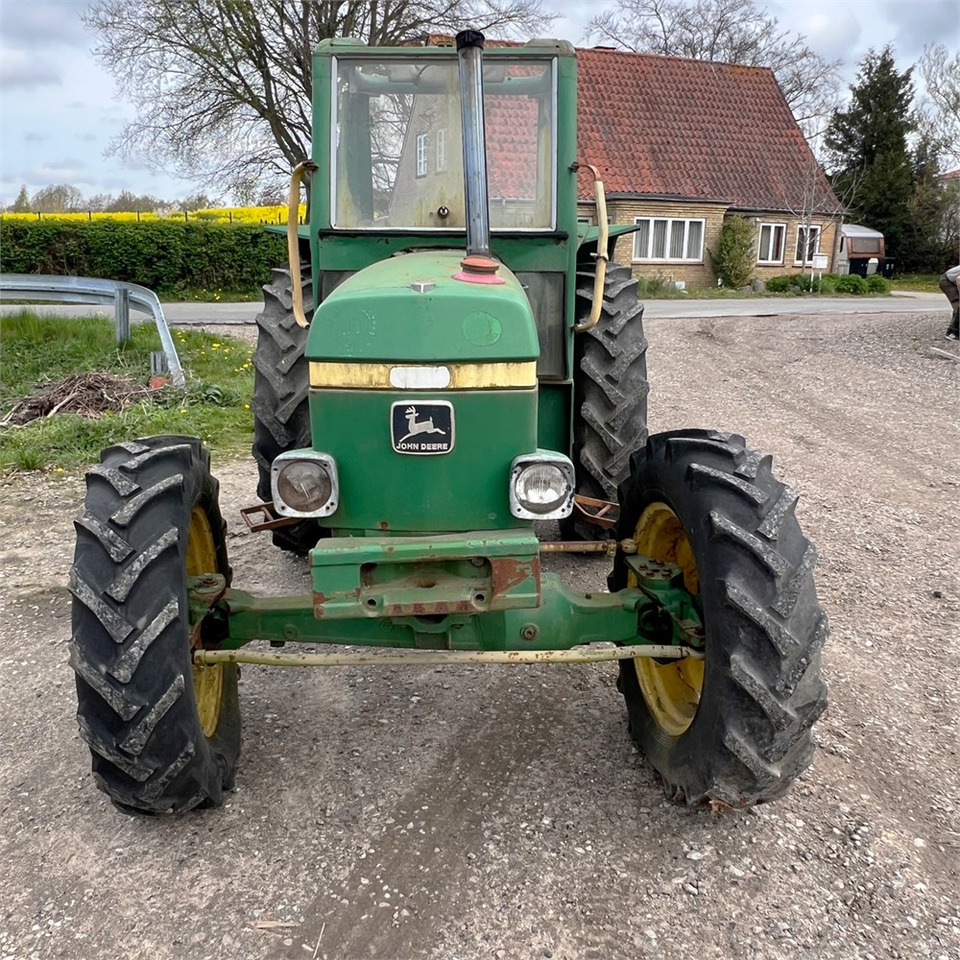 John Deere 1140 - Трактор: снимка 2 John Deere 1140 - Трактор: снимка 2