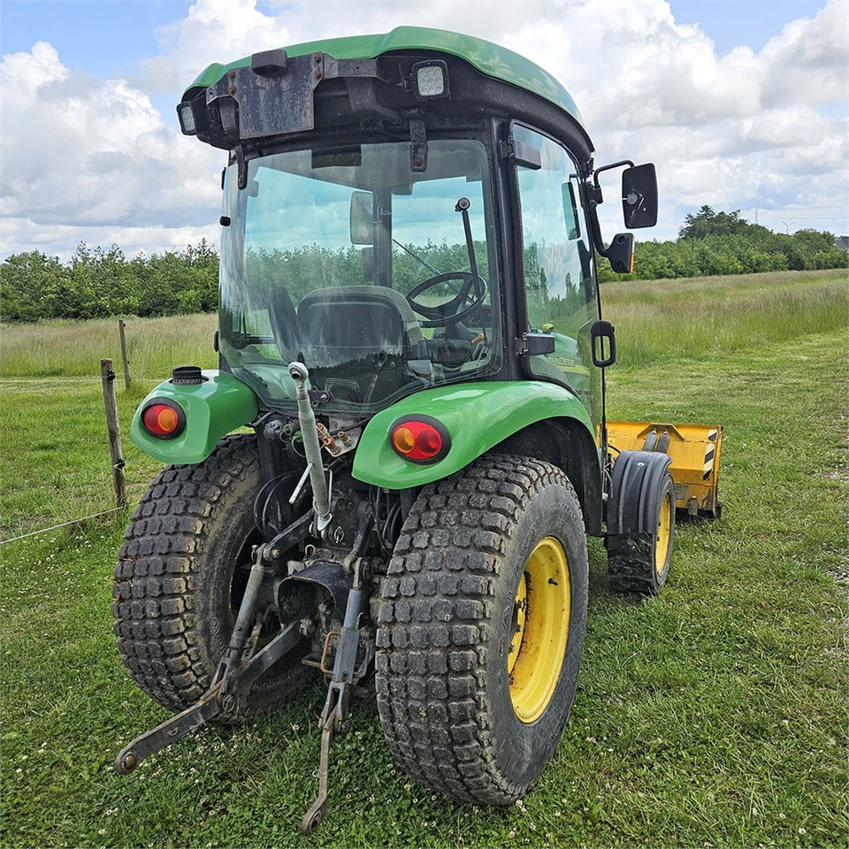 John Deere 3720 - Трактор: снимка 4 John Deere 3720 - Трактор: снимка 4