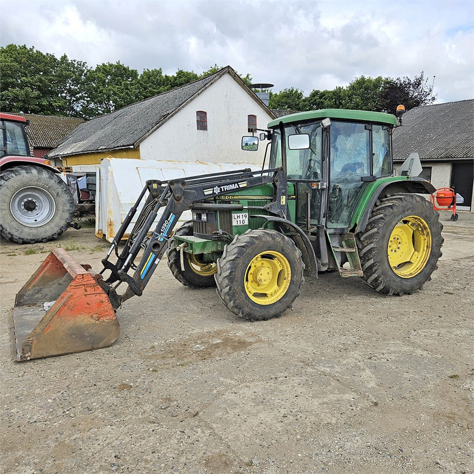 John Deere 6200 - Трактор: снимка 1 John Deere 6200 - Трактор: снимка 1