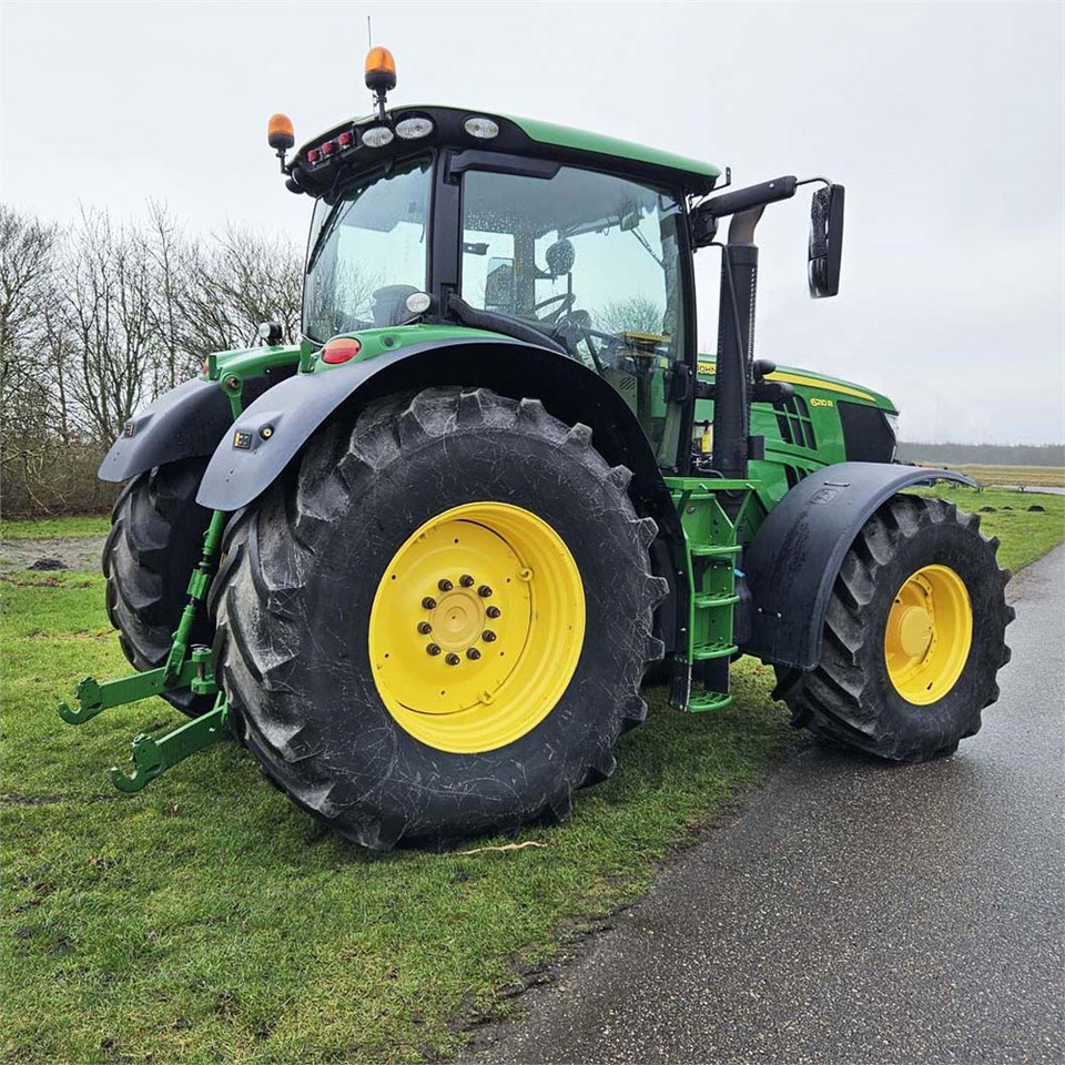 John Deere 6210 R - Трактор: снимка 2 John Deere 6210 R - Трактор: снимка 2
