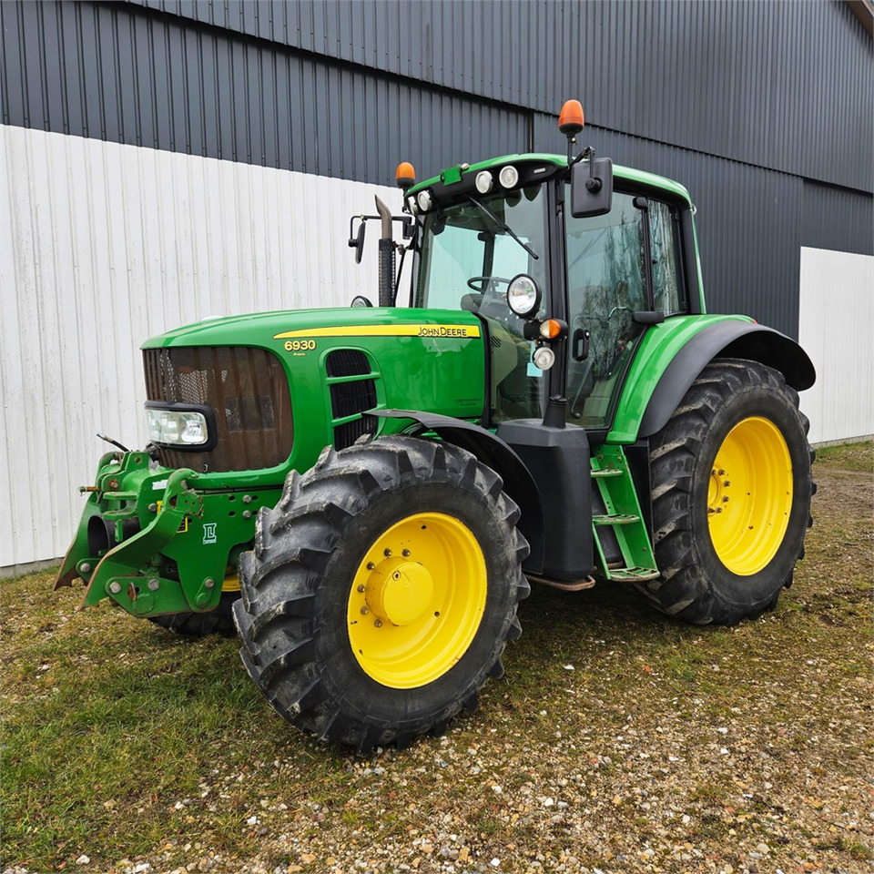 John Deere 6930 MW2 - Трактор: снимка 1 John Deere 6930 MW2 - Трактор: снимка 1