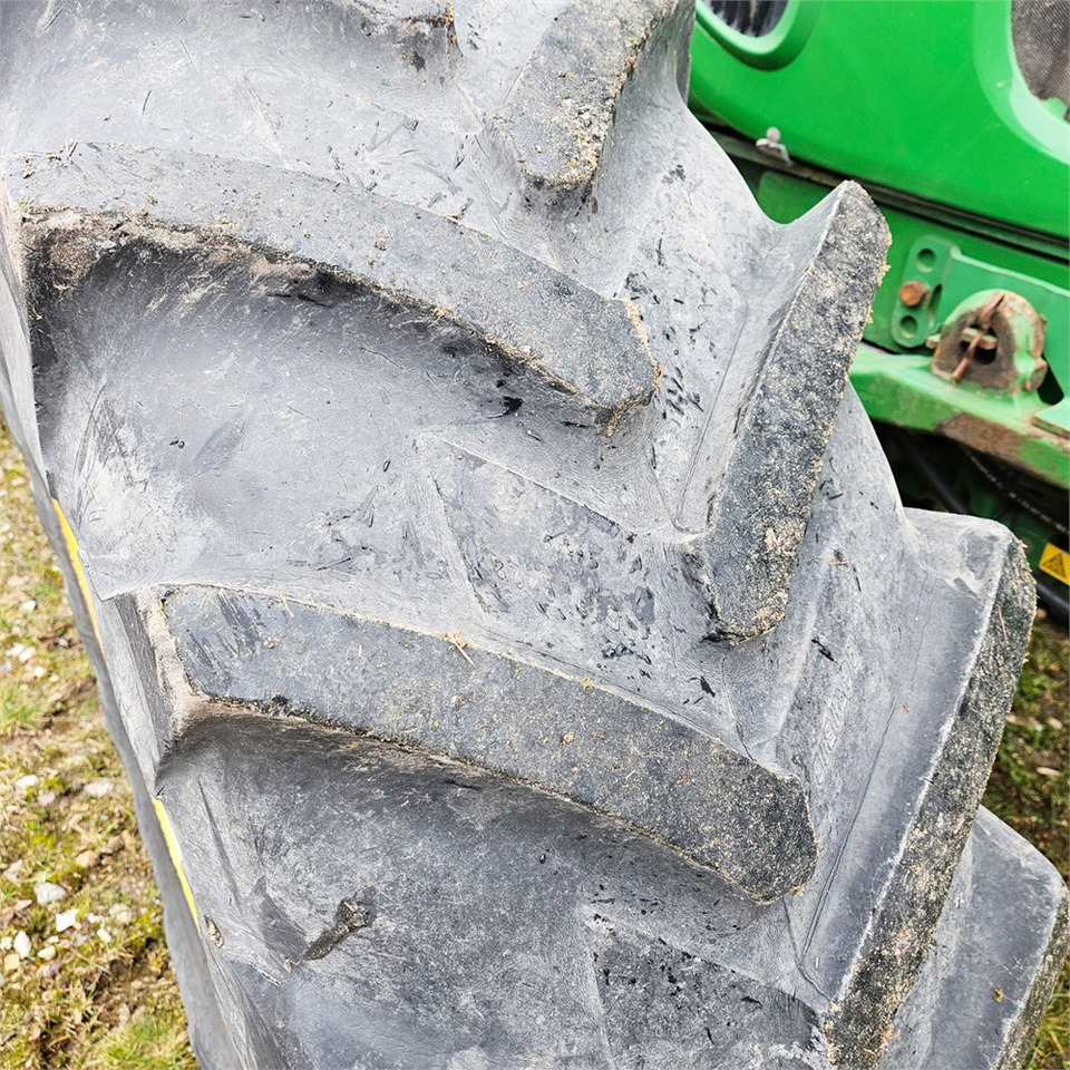 Трактор John Deere 6930 MW2: снимка 41