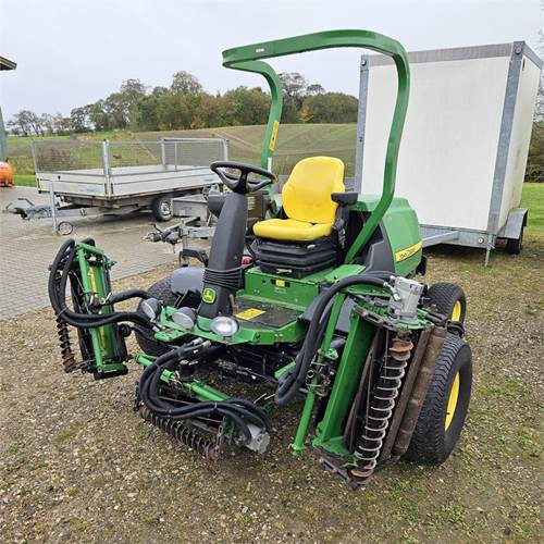 John Deere 7700 Precisioncut - Косачка за трева: снимка 4 John Deere 7700 Precisioncut - Косачка за трева: снимка 4