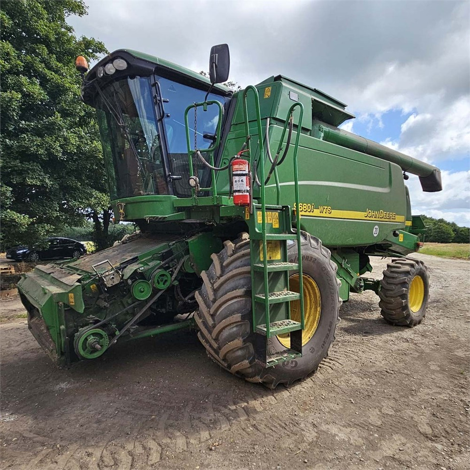 John Deere 9680i WTS - Комбайн: снимка 2 John Deere 9680i WTS - Комбайн: снимка 2