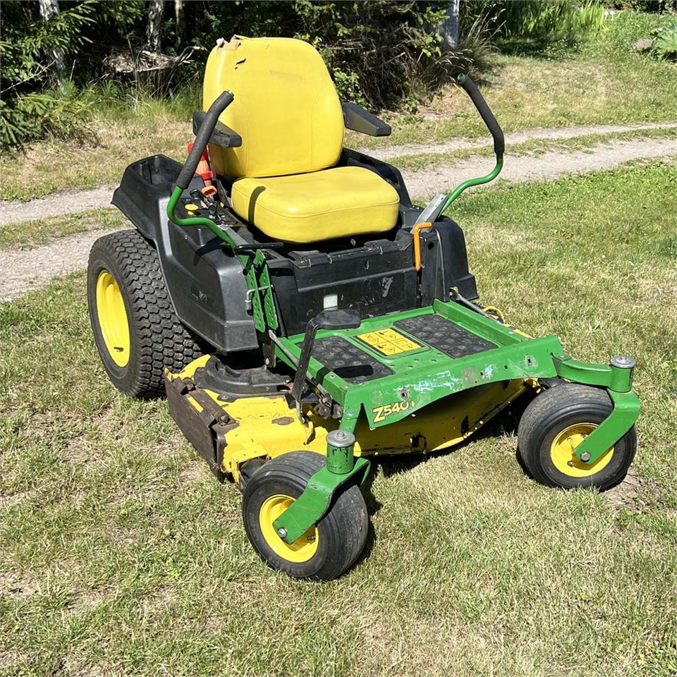 John Deere Z540 R - Косачка за трева: снимка 3 John Deere Z540 R - Косачка за трева: снимка 3