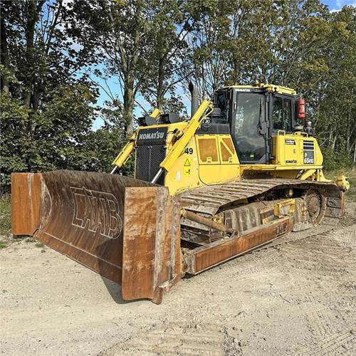 Komatsu D65 PXI-18 - Булдозер: снимка 4 Komatsu D65 PXI-18 - Булдозер: снимка 4