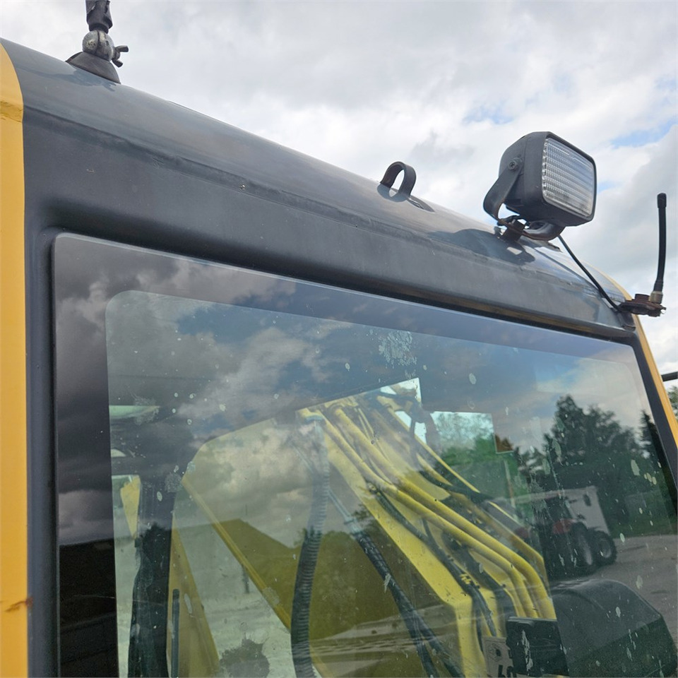 Верижен багер Komatsu PC210 LC-8: снимка 20