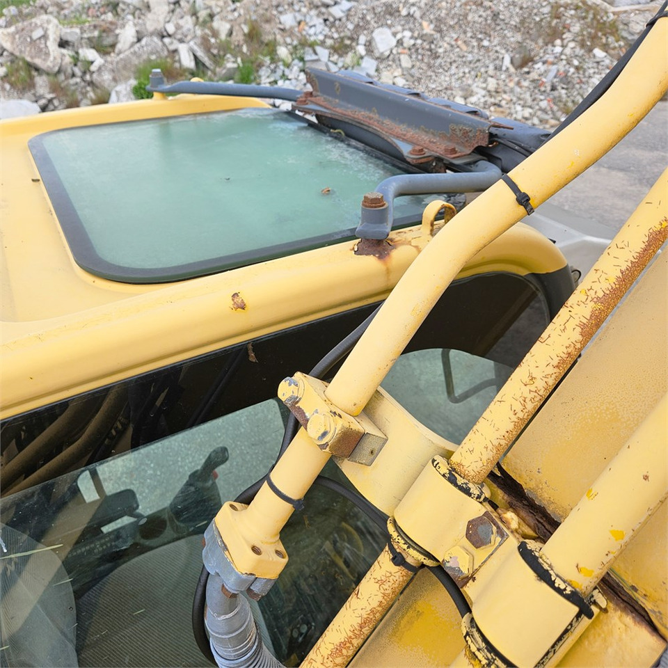 Верижен багер Komatsu PC210 LC-8: снимка 35
