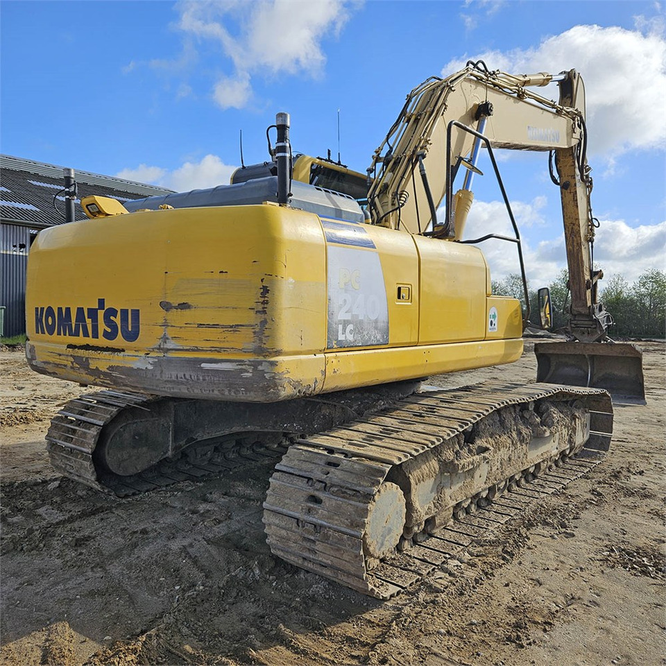 Komatsu PC240 LC-8 - Верижен багер: снимка 5 Komatsu PC240 LC-8 - Верижен багер: снимка 5
