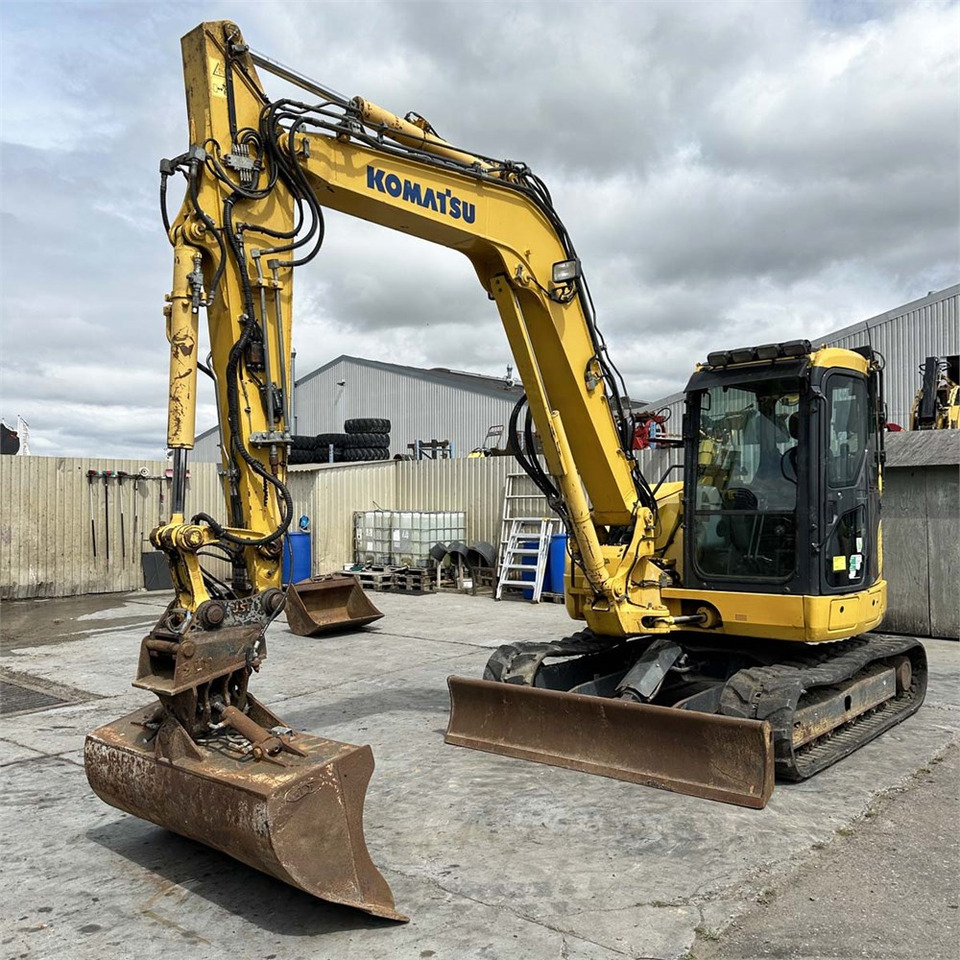 Komatsu PC88MR-8 - Мини багер: снимка 4 Komatsu PC88MR-8 - Мини багер: снимка 4