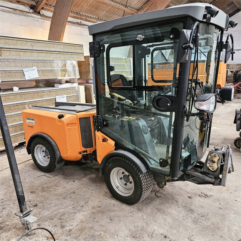 Kärcher PF-C MIC42 - Комунална/ Специална техника: снимка 1 Kärcher PF-C MIC42 - Комунална/ Специална техника: снимка 1