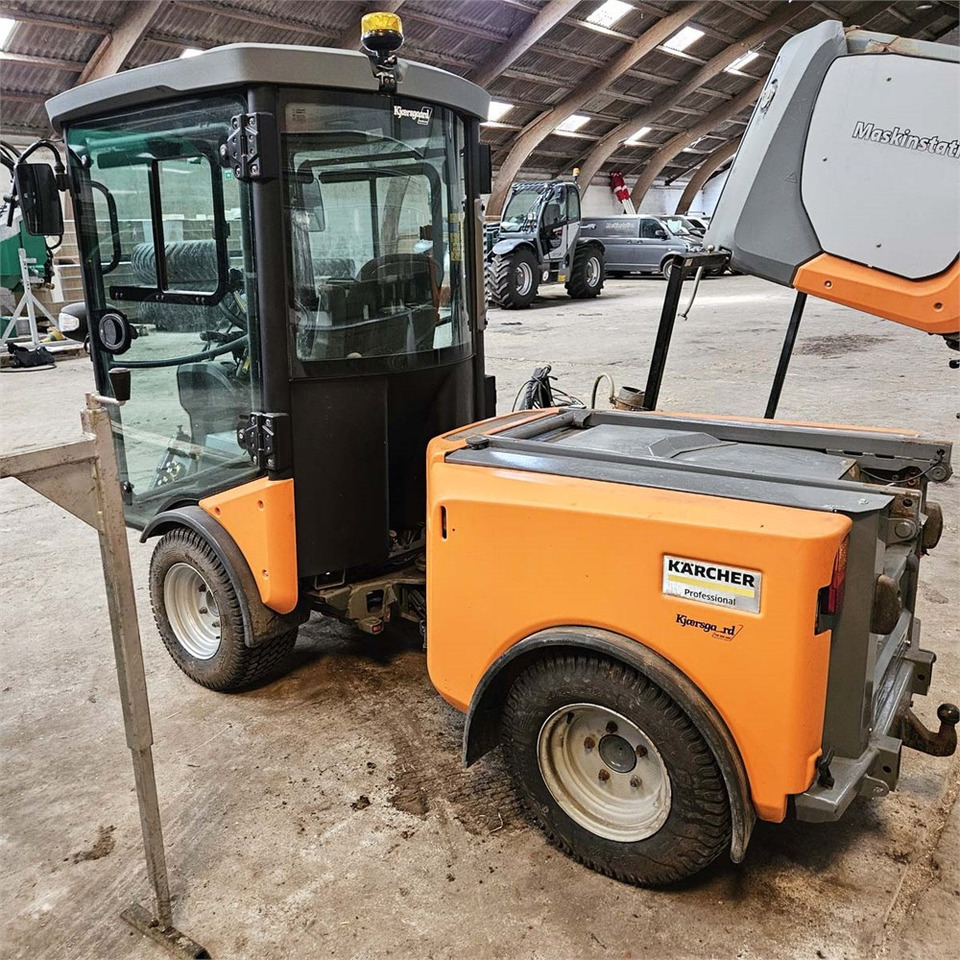 Kärcher PF-C MIC42 - Комунална/ Специална техника: снимка 4 Kärcher PF-C MIC42 - Комунална/ Специална техника: снимка 4