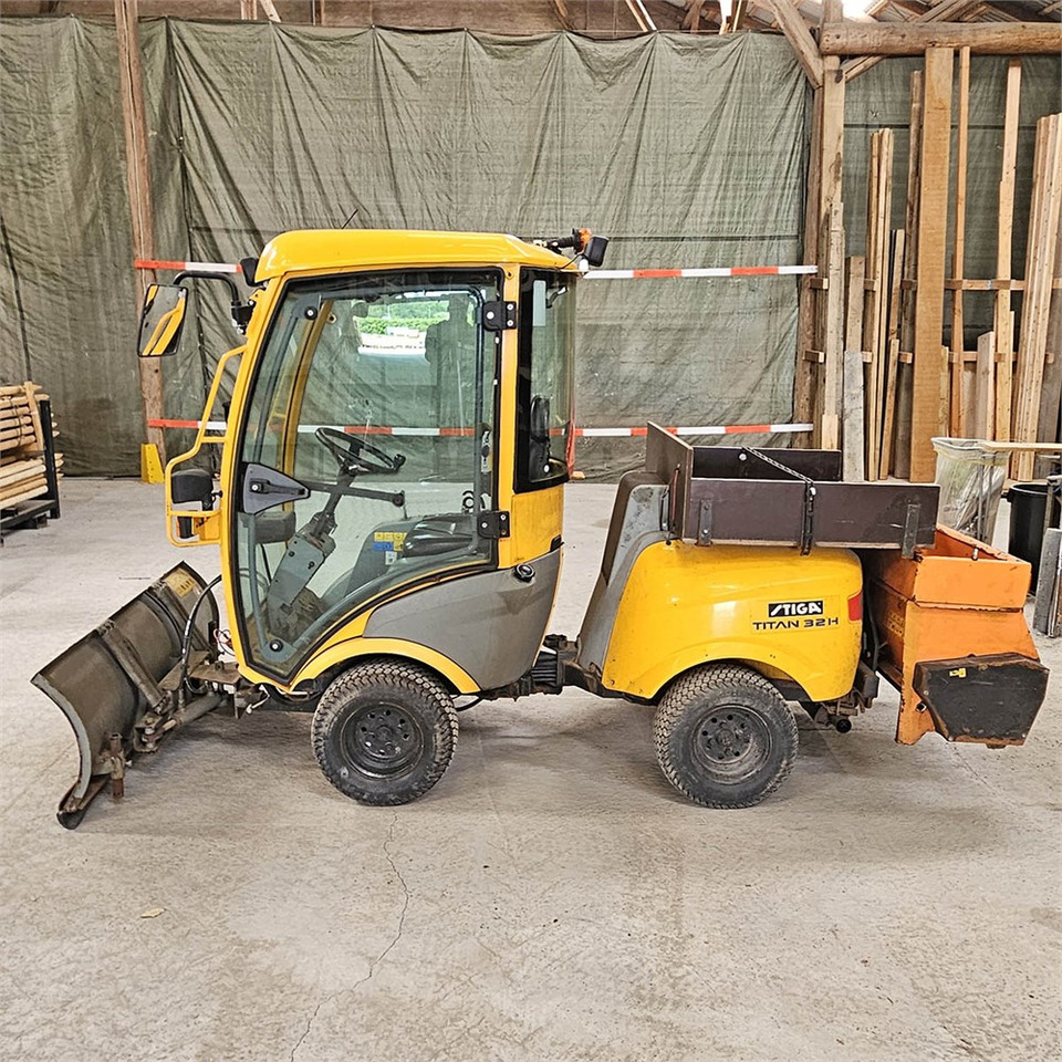 Stiga TITAN 32H - Комунална/ Специална техника: снимка 3 Stiga TITAN 32H - Комунална/ Специална техника: снимка 3