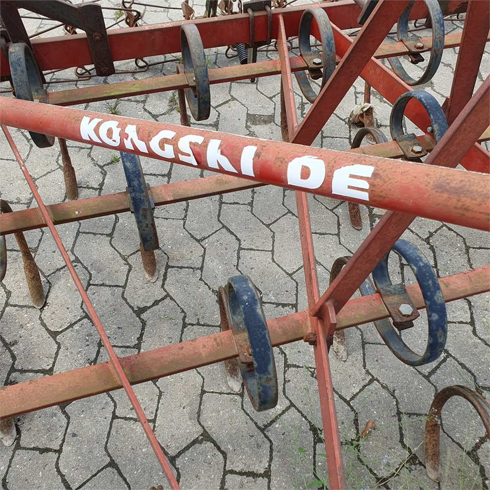 Kongskilde 250 cm - Култиватор: снимка 4 Kongskilde 250 cm - Култиватор: снимка 4