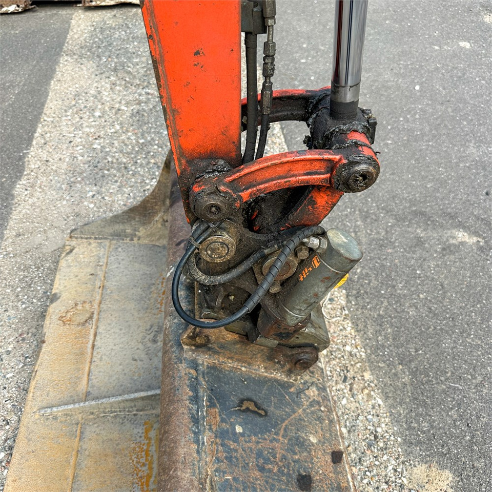 Мини багер Kubota KX019-4: снимка 28