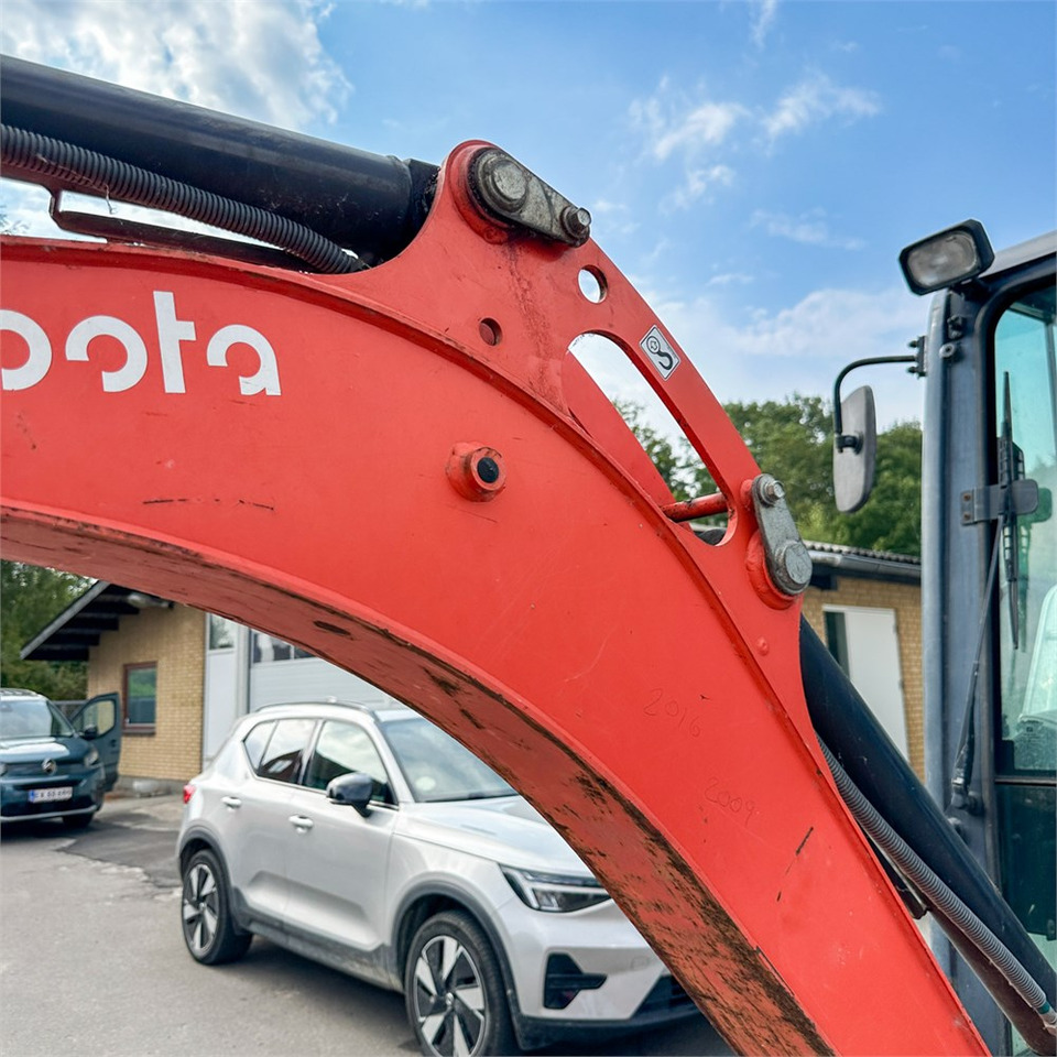 Мини багер Kubota KX019-4: снимка 36