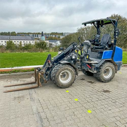Kubota RT 260-2 - Колесен товарач: снимка 1 Kubota RT 260-2 - Колесен товарач: снимка 1