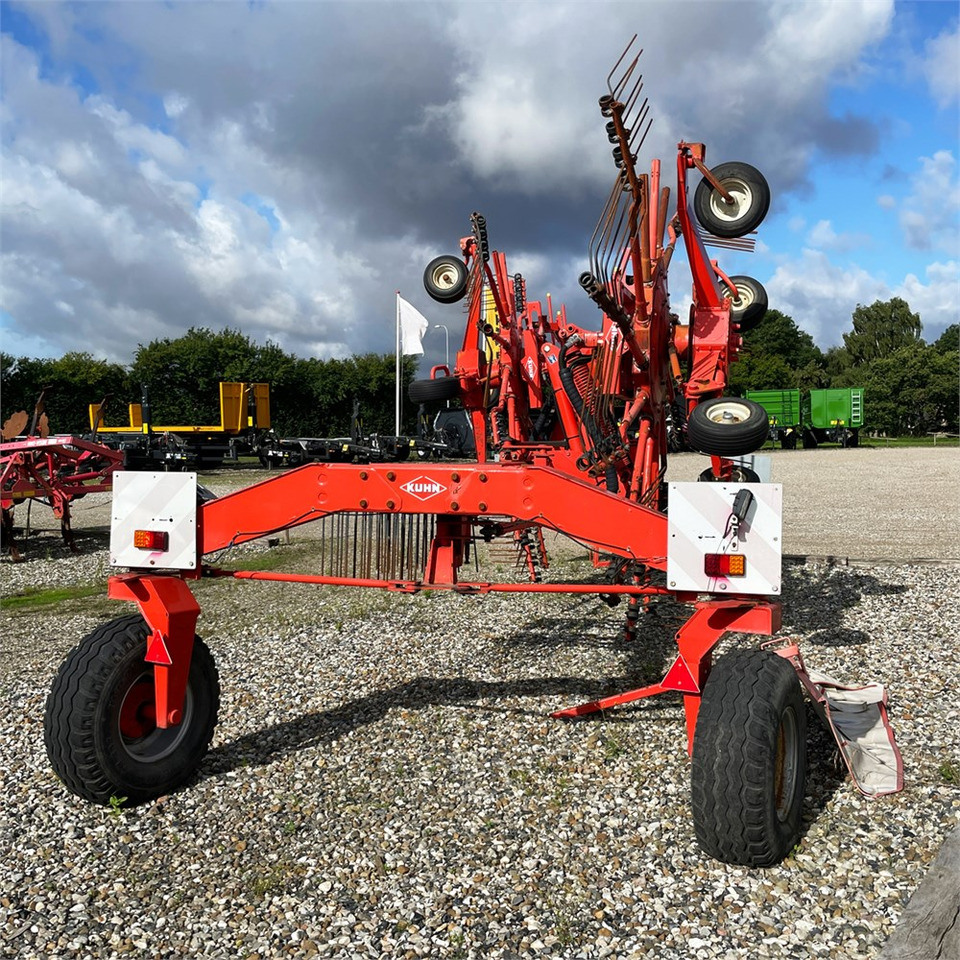 Kuhn GA8020 - Машина за сено и фураж: снимка 2 Kuhn GA8020 - Машина за сено и фураж: снимка 2