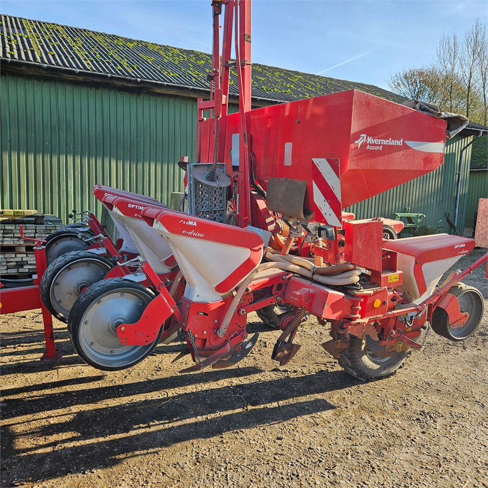 Kverneland Optima E-drive 8 - Машина за сеене: снимка 4 Kverneland Optima E-drive 8 - Машина за сеене: снимка 4