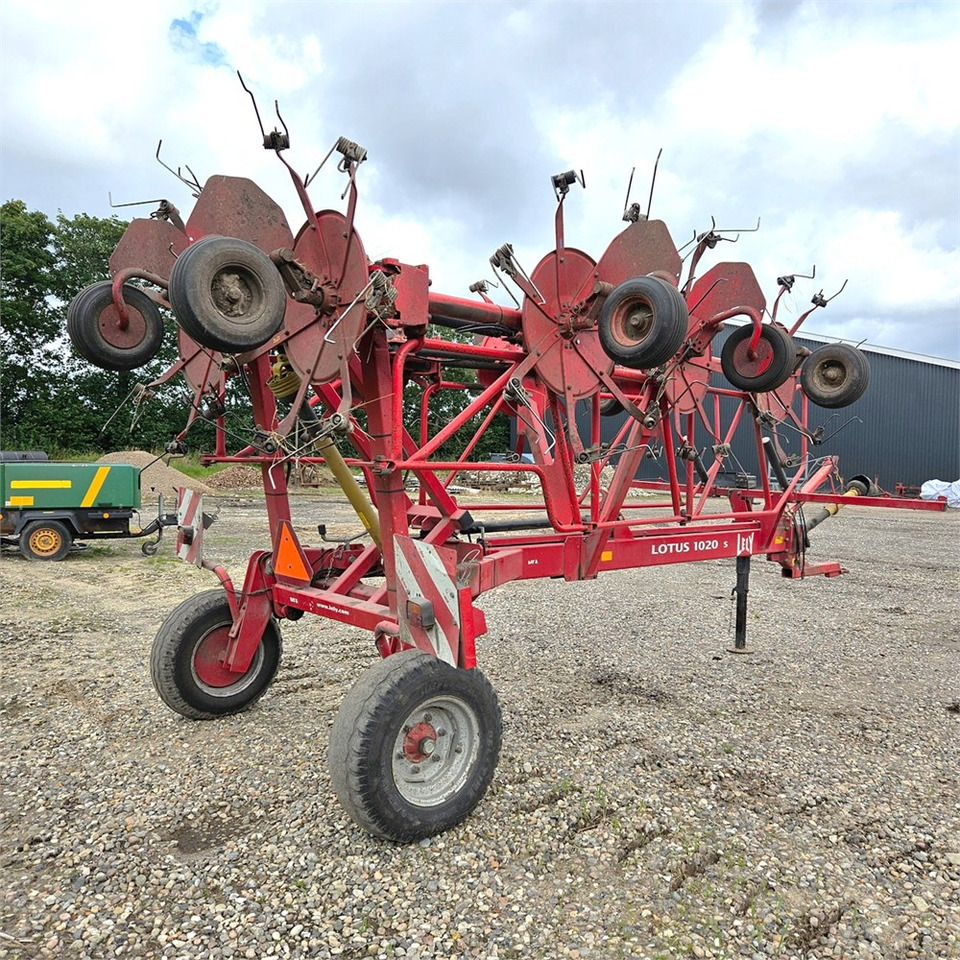LELY Lotus 1020 s - Машина за сено и фураж: снимка 3 LELY Lotus 1020 s - Машина за сено и фураж: снимка 3