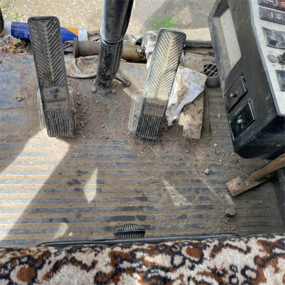 Лизинг на Liebherr A 902 Liebherr A 902: снимка 21 Лизинг на Liebherr A 902 Liebherr A 902: снимка 21