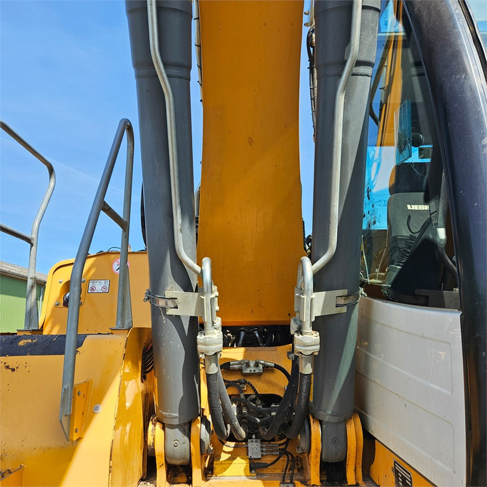 Верижен багер Liebherr R926 LC: снимка 30