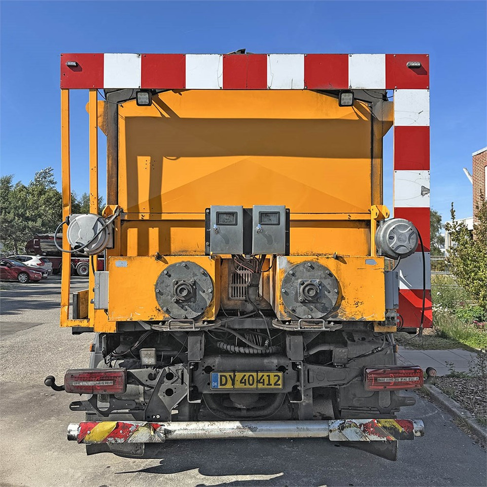 MAN TG 35. 8x2-6 BL - Бордови камион, Гудронатор: снимка 5 MAN TG 35. 8x2-6 BL - Бордови камион, Гудронатор: снимка 5