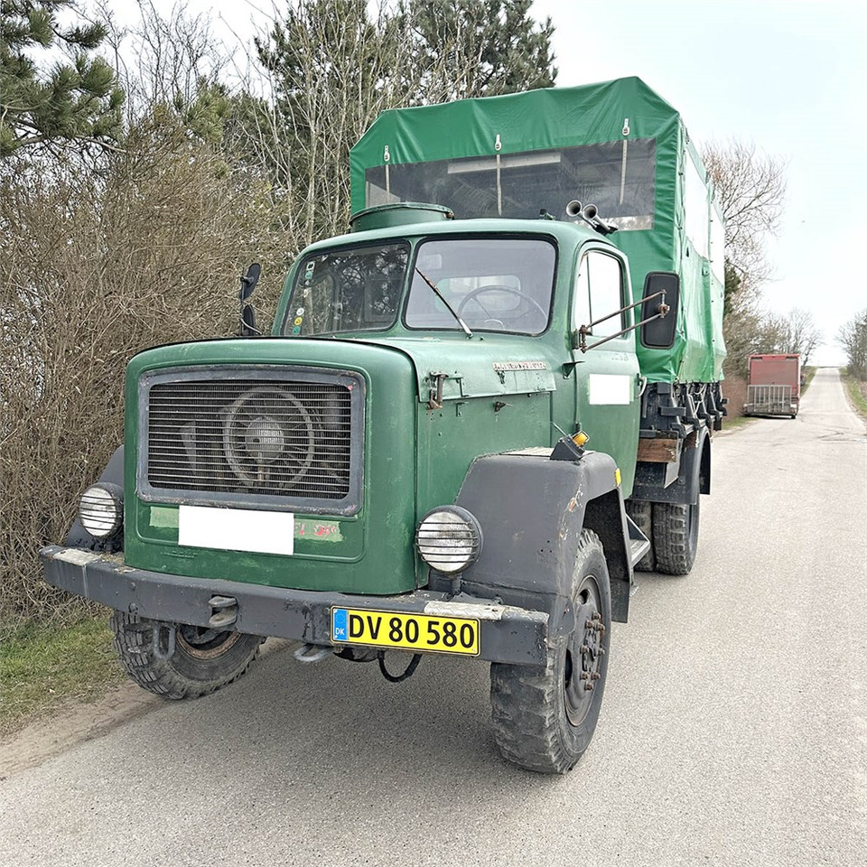 Magirus Deutz 125 A - Камион с брезент: снимка 2 Magirus Deutz 125 A - Камион с брезент: снимка 2