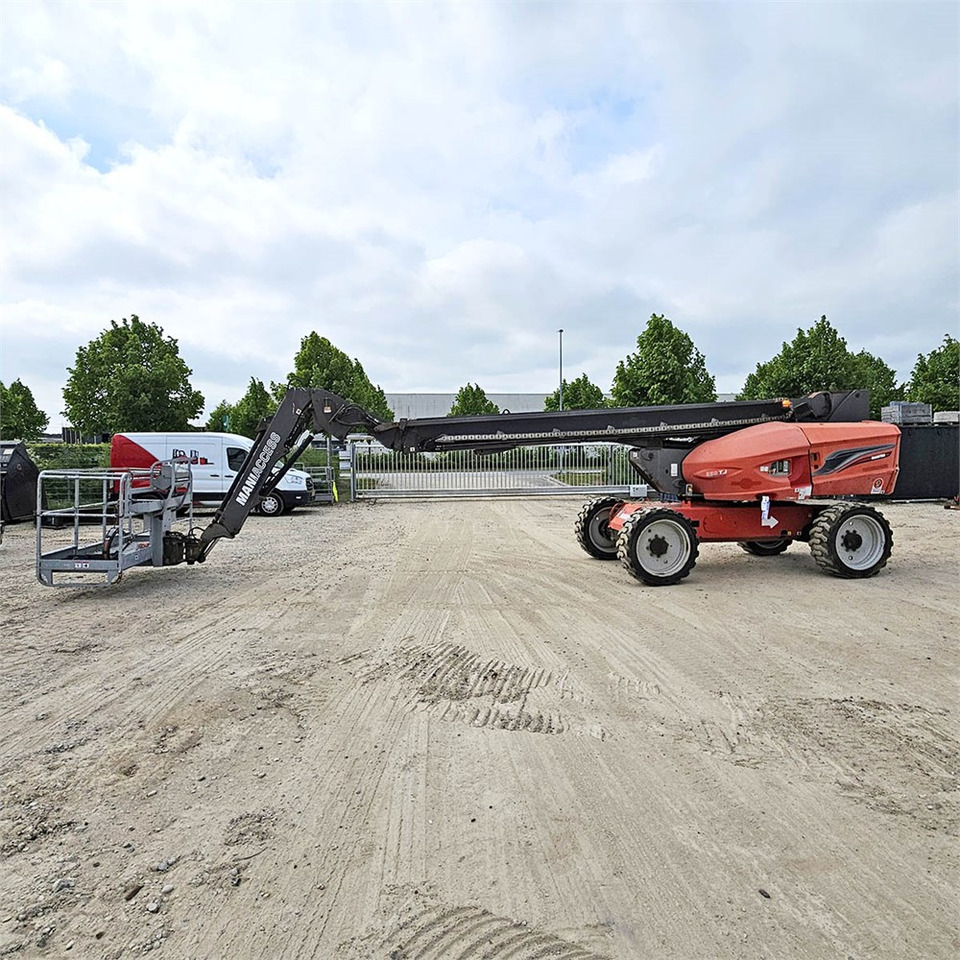Manitou 280 TJ - Телескопична платформа: снимка 4 Manitou 280 TJ - Телескопична платформа: снимка 4