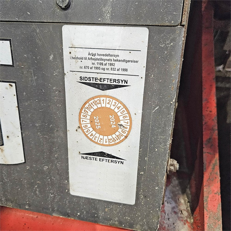 Лизинг на Manitou MC 50 Power shift Manitou MC 50 Power shift: снимка 24