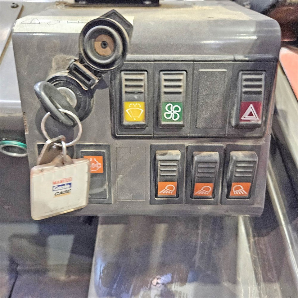 Лизинг на Manitou MC 50 Power shift Manitou MC 50 Power shift: снимка 17