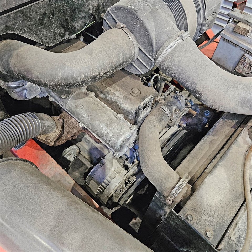 Лизинг на Manitou MC 50 Power shift Manitou MC 50 Power shift: снимка 29