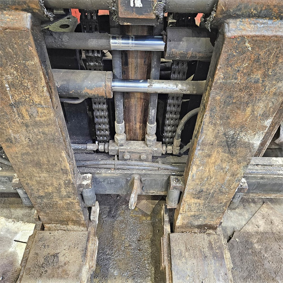 Лизинг на Manitou MC 50 Power shift Manitou MC 50 Power shift: снимка 27