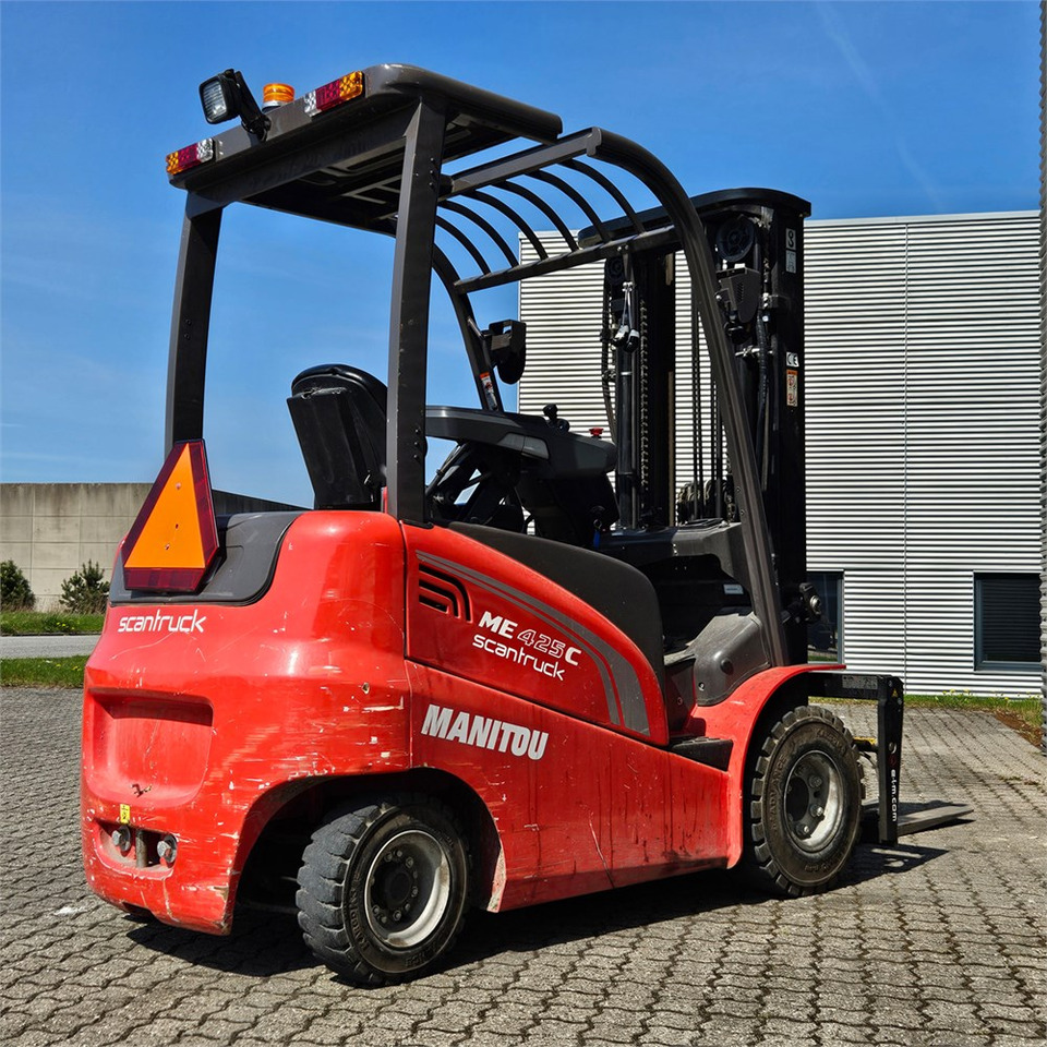 Manitou ME 425C - Мотокар: снимка 3 Manitou ME 425C - Мотокар: снимка 3