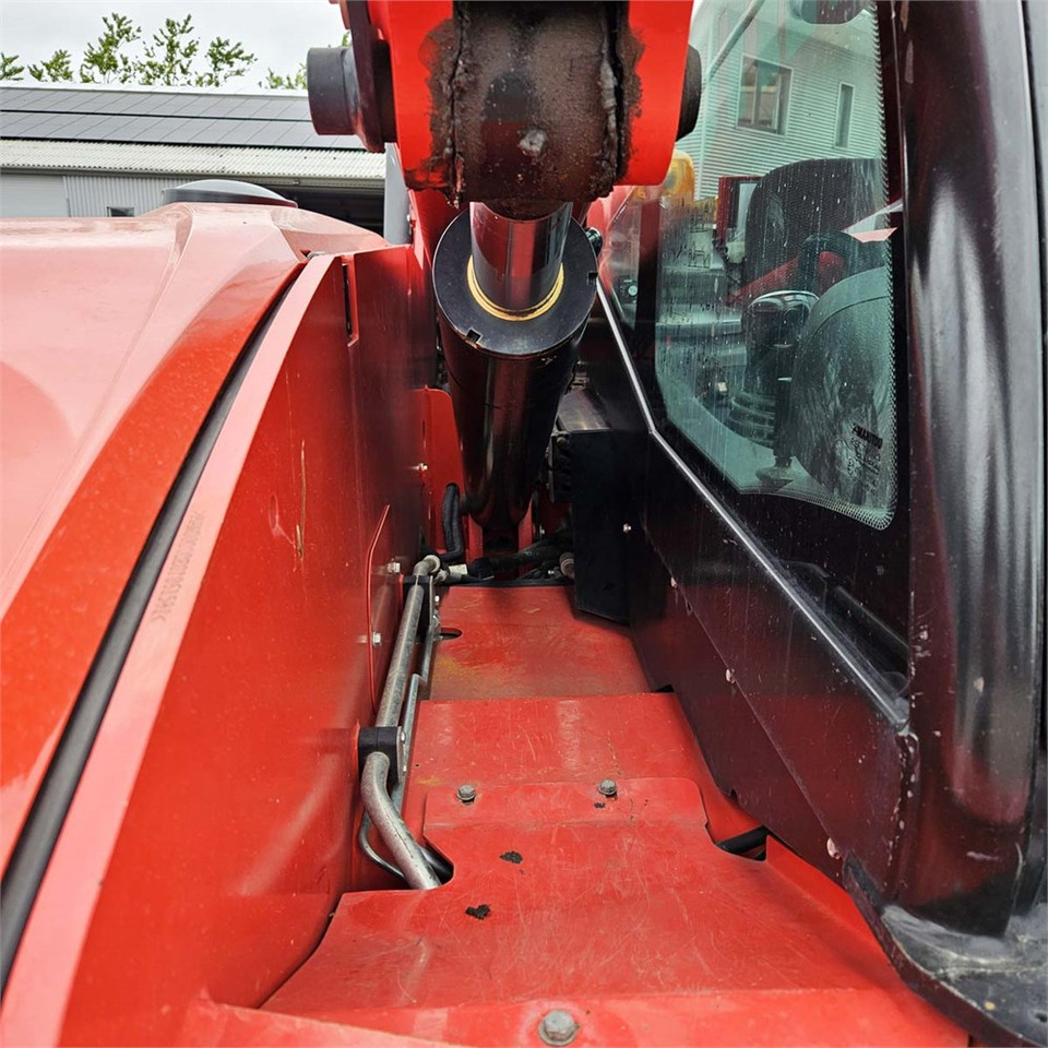 Телескопичен товарач Manitou MT625 H: снимка 47