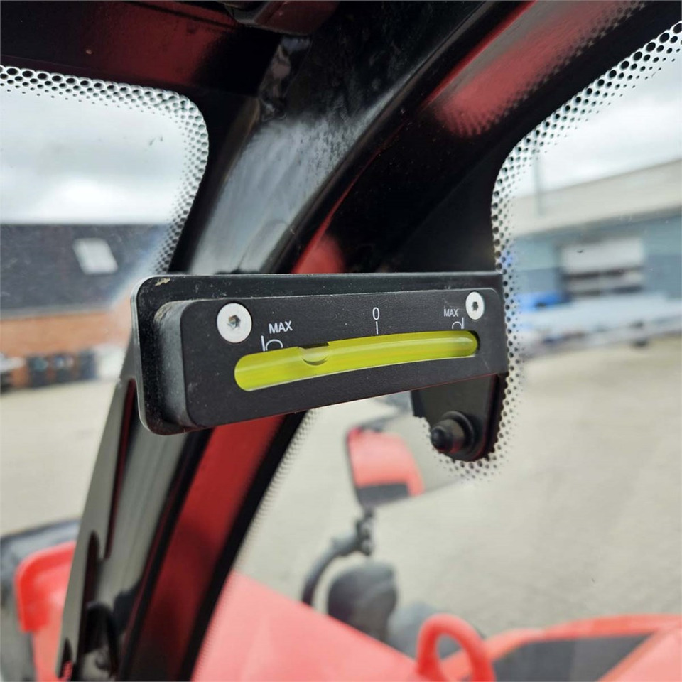 Телескопичен товарач Manitou MT625 H: снимка 14
