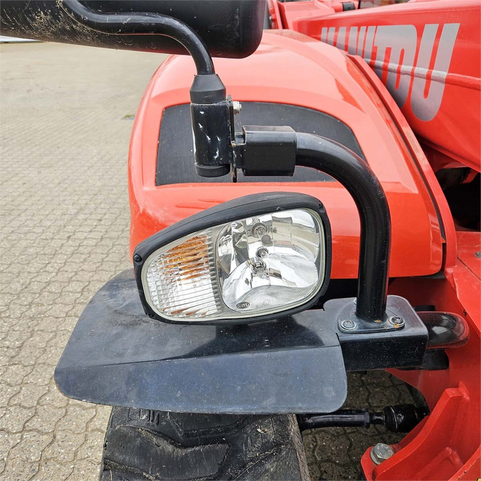 Телескопичен товарач Manitou MT625 H: снимка 24