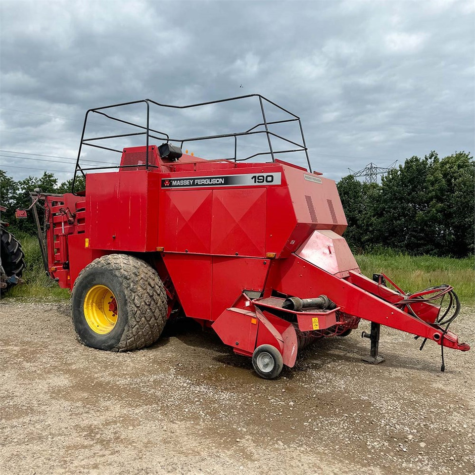 Massey Ferguson 190 - Машина за сено и фураж: снимка 1 Massey Ferguson 190 - Машина за сено и фураж: снимка 1