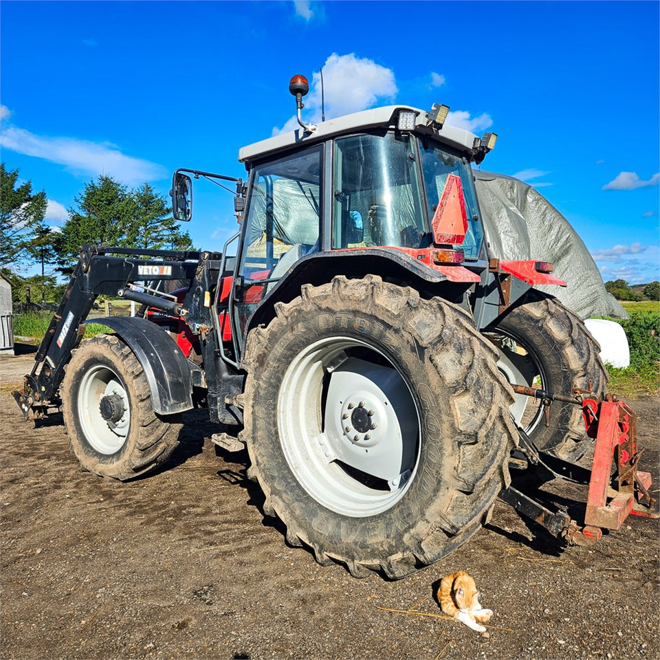 Massey Ferguson 4270 - Трактор: снимка 3 Massey Ferguson 4270 - Трактор: снимка 3