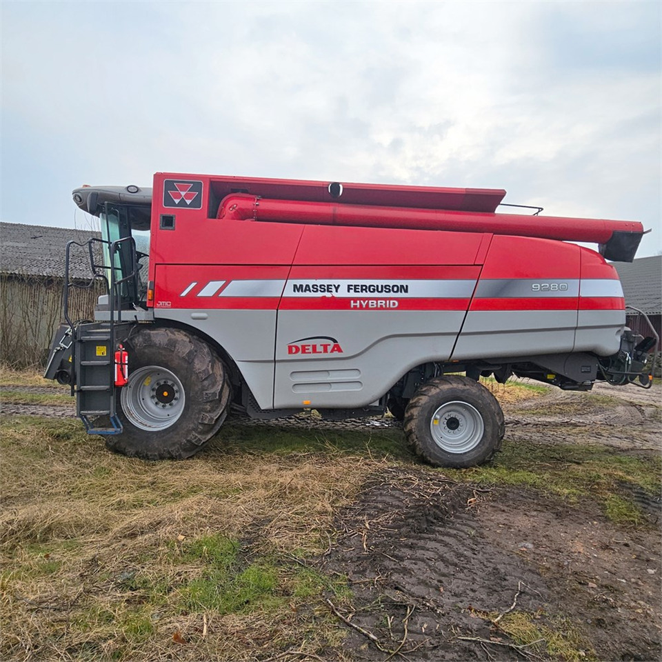 Massey Ferguson 9280 Hybrid - Комбайн: снимка 2 Massey Ferguson 9280 Hybrid - Комбайн: снимка 2