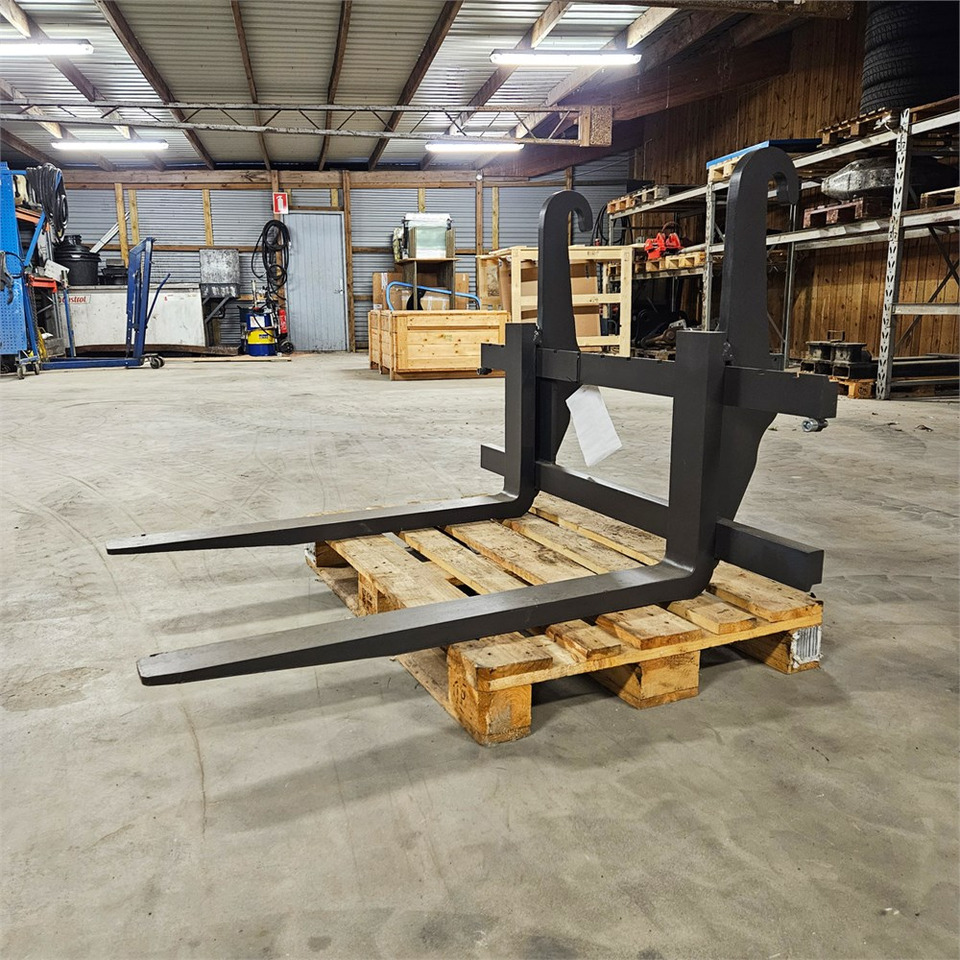 Mecalac 2.500 kg - Вилици: снимка 2 Mecalac 2.500 kg - Вилици: снимка 2