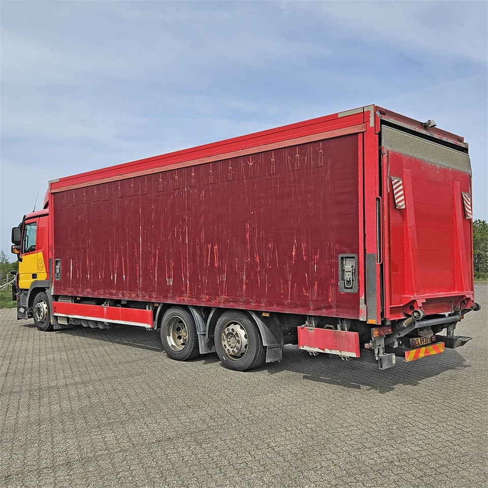 Mercedes Actros 2541 - Камион фургон: снимка 3 Mercedes Actros 2541 - Камион фургон: снимка 3