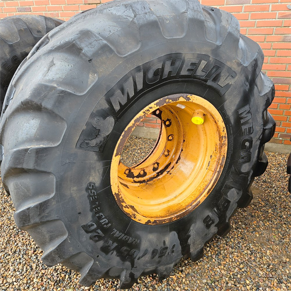 Комплект колела за Товарач Michelin Mega X BIB: снимка 11 Комплект колела за Товарач Michelin Mega X BIB: снимка 11