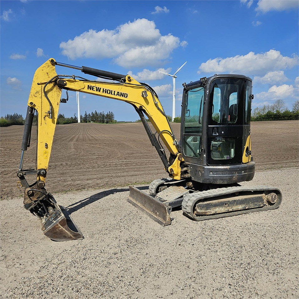 New Holland E39 B - Мини багер: снимка 2 New Holland E39 B - Мини багер: снимка 2
