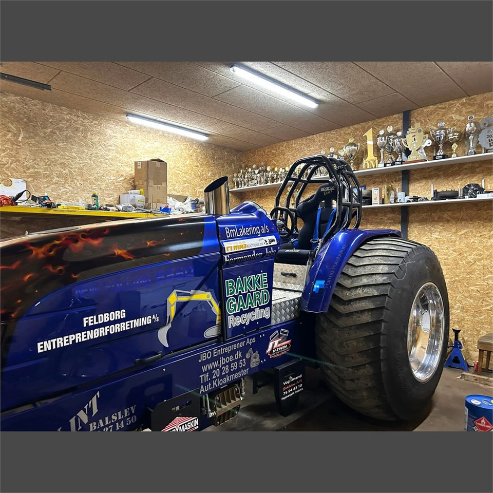 New Holland Feldborg El Diablo - Трактор: снимка 4 New Holland Feldborg El Diablo - Трактор: снимка 4