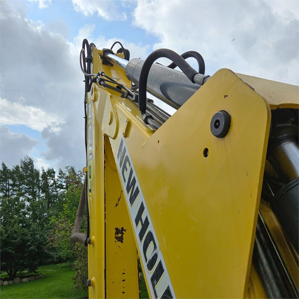Лизинг на New Holland LB115 B-4PS New Holland LB115 B-4PS: снимка 33