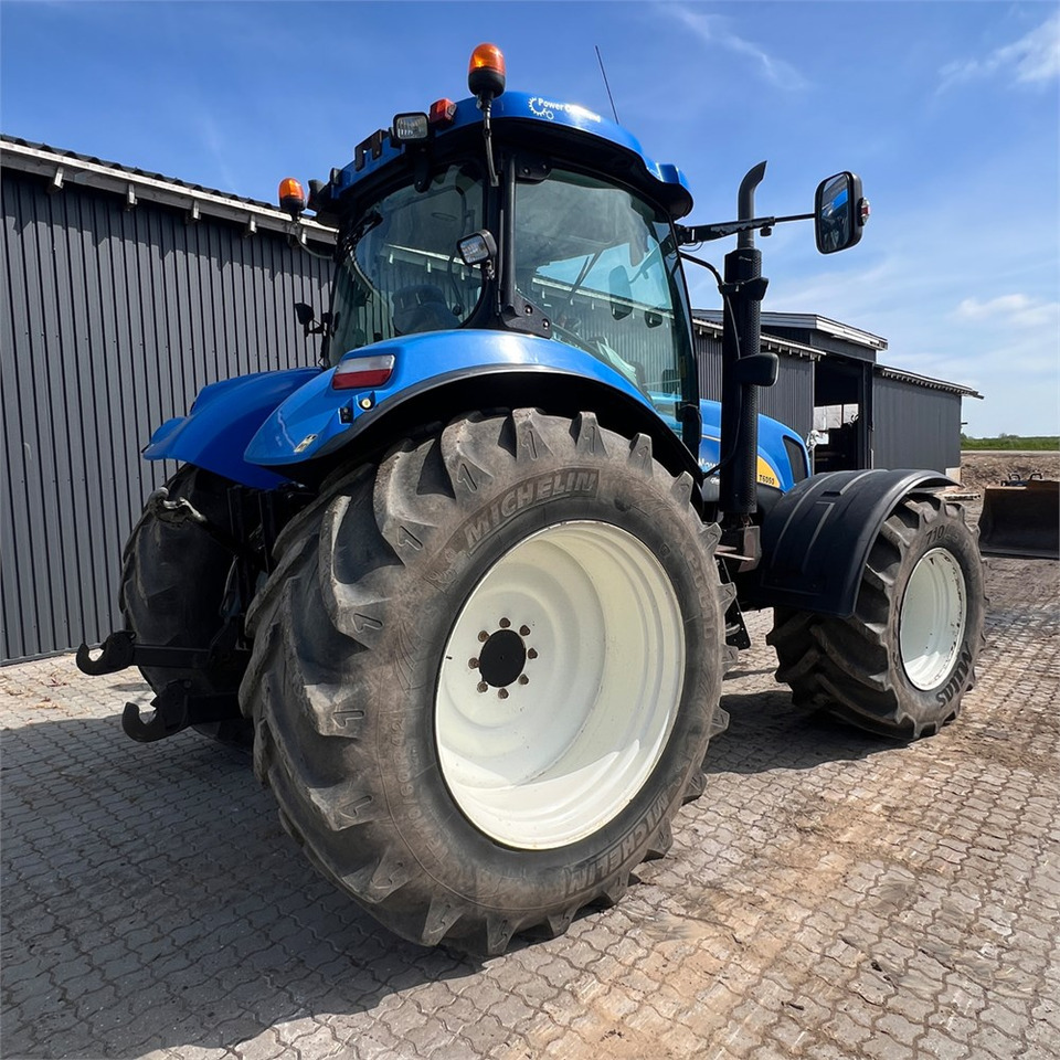 New Holland T6050 - Трактор: снимка 4 New Holland T6050 - Трактор: снимка 4