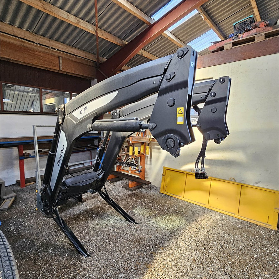 New Holland T7.270 - Трактор: снимка 5 New Holland T7.270 - Трактор: снимка 5